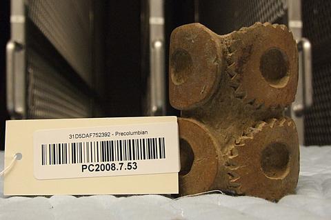 Unknown, Olmec cylinder seal, 1500–900 B.C.