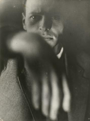 Grit Kallin-Fischer, Untitled [Portrait of Edward L. Fischer], ca. 1927