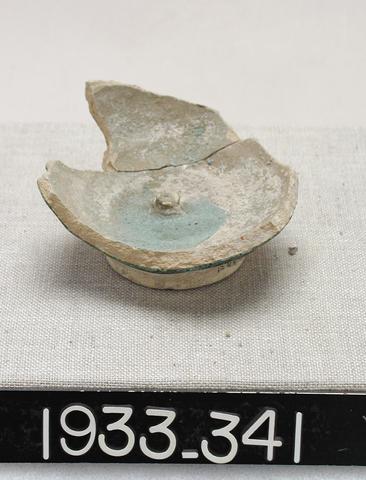 Small green-glazed vase, ca. 323 B.C.–A.D. 256