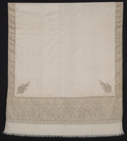 Unknown, Shawl with interlocking twill tapestry borders, 1870s or 1880s