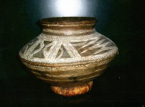 Vessel, late 19th–early 20th century