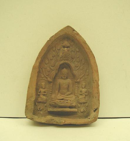 Unknown, Votive Plaque with Budhha Seated in the Bodh Gaya Temple, 10th-11th century