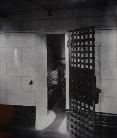 Jacob Riis, Cell in Penitentiary, Blackwell's Island, n.d., printed after 1946