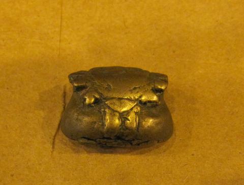 Weight for Measuring Gold (Mrammuo) Depicting a Natural Cast of a Seedpod, 16th–19th century