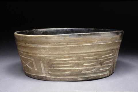 Unknown, Bowl with Hand-Paw-Wing Motif, 1500–1300 B.C.